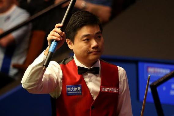 山东体彩女 山东体彩女